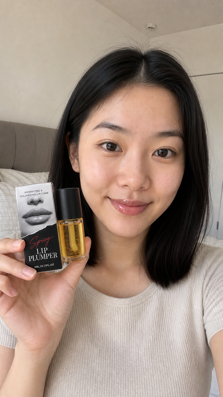 After applying the Australian Beauty Korean Spicy Lip Plumper Gloss