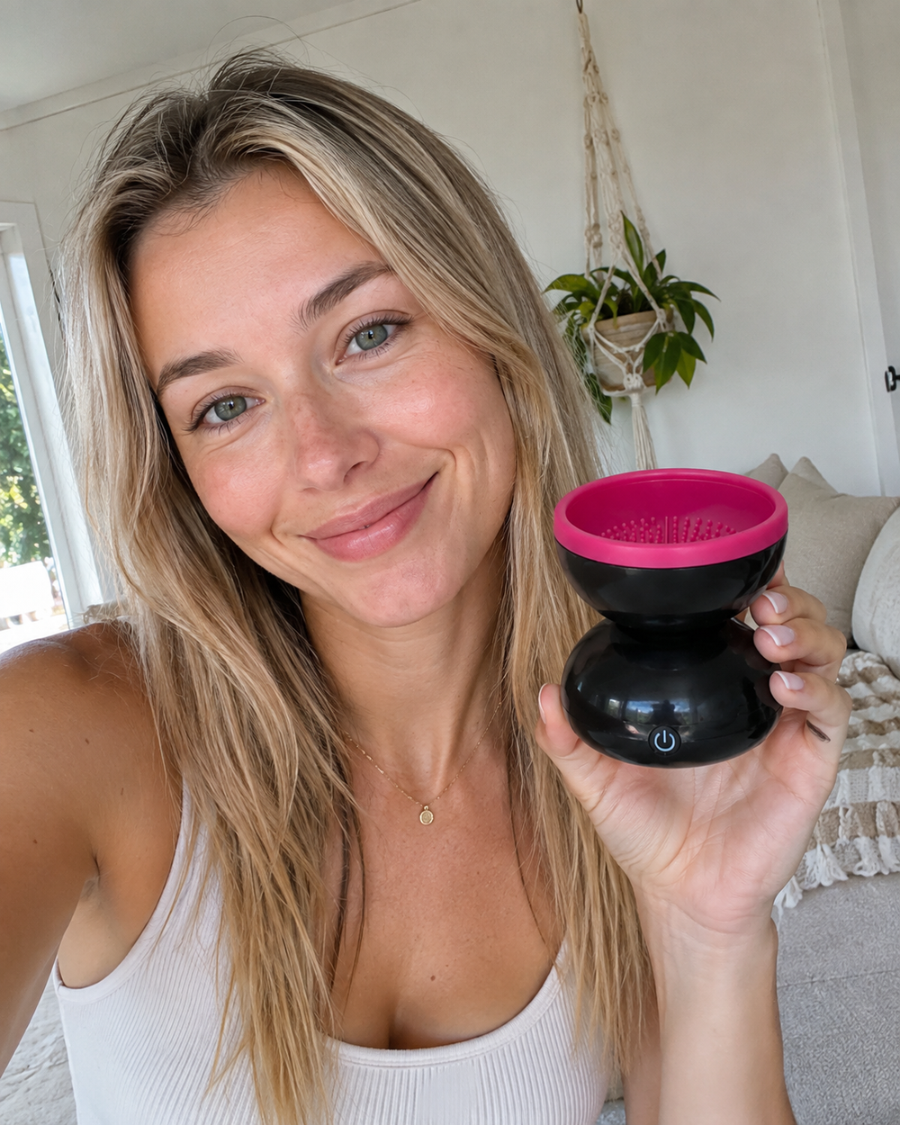 Australian Beauty community member using the Multi Purpose Calcium Balm