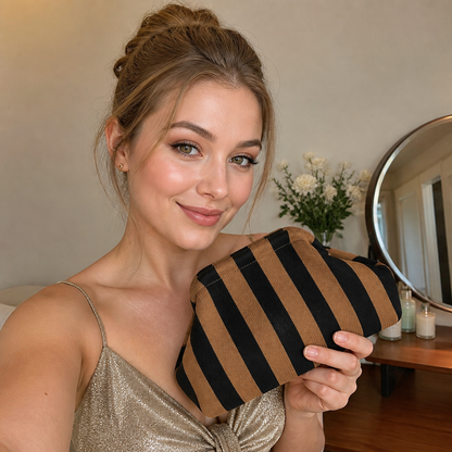 Stylish Knitted Makeup Bag