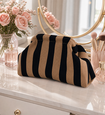 Stylish Knitted Makeup Bag