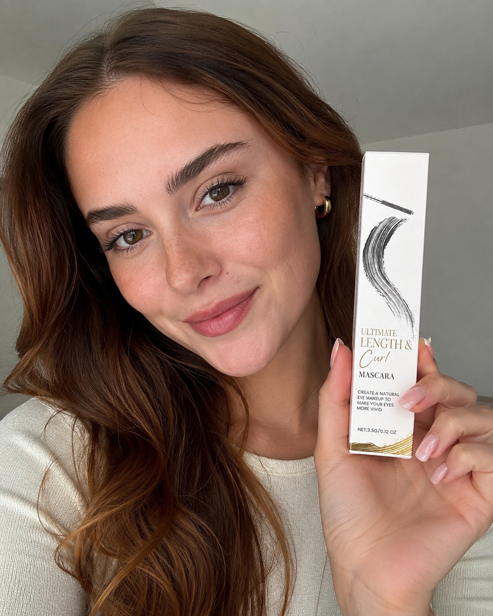 Australian Beauty community member using the Waterproof Curl & Length Mascara